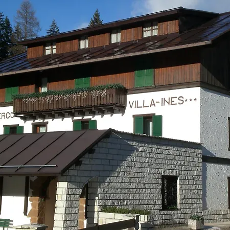 Hotel Ines